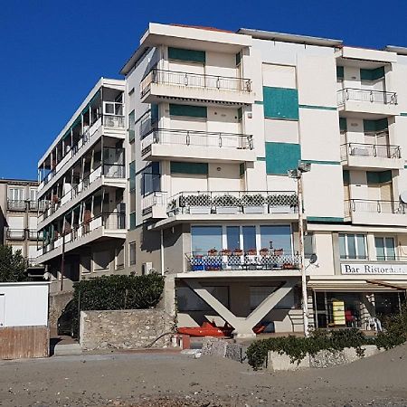 Appartamenti Rivamare Diano Marina Kültér fotó